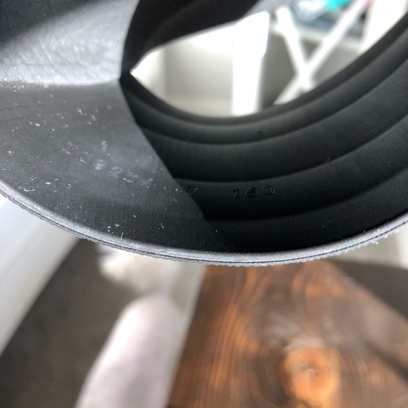 Authentic Gucci slides Mens 7 or woman’s 9 - Picture 10 of 10